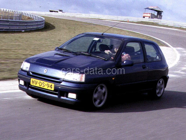 Renault Clio 16V 1994 front view