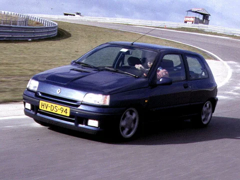 Renault Clio 16V 1994 view 1