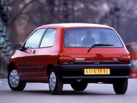 Renault Clio RSi 1994 view 7
