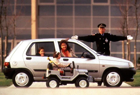 Renault Clio Be Bop 1.9 D 1994 view 4