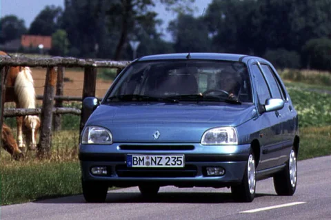 Renault Clio Fidji 1.2 1996 view 3