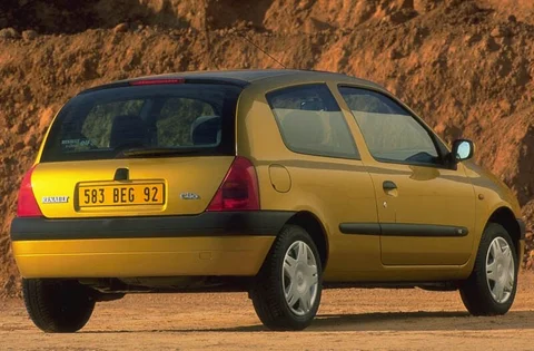 Renault Clio Si 1.6 1999 view 2
