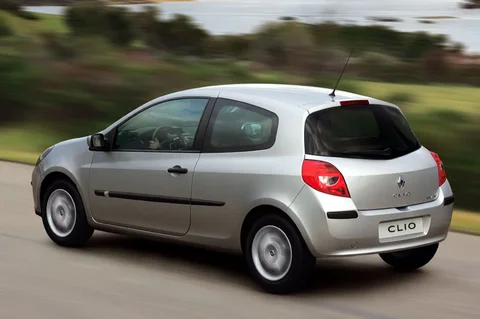 Renault Clio 1.5 dCi 85 Expression 2005 view 6
