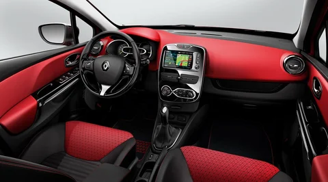 Renault Clio Estate dCi 90 Expression 2013 view 6