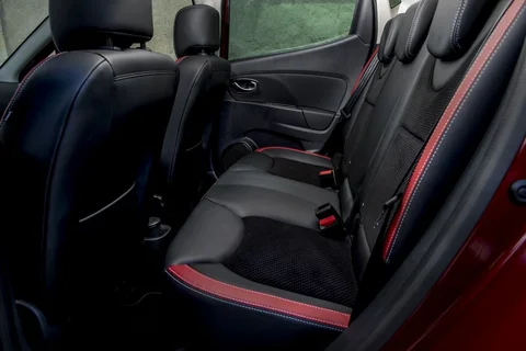 Renault Clio TCe 120 Bose 2017 view 7
