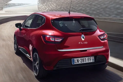Renault Clio TCe 120 Bose 2017 view 12