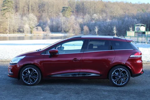 Renault Clio Estate dCi 90 Bose 2017 view 7