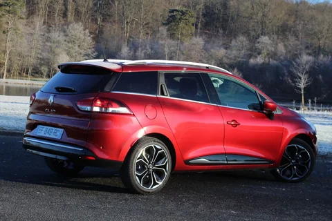 Renault Clio Estate dCi 90 Bose 2017 view 10