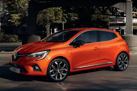 Renault Clio TCe 90 Zen 2020 view 2