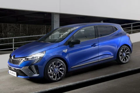 Renault Clio TCe 90 Esprit Alpine 2023 view 9