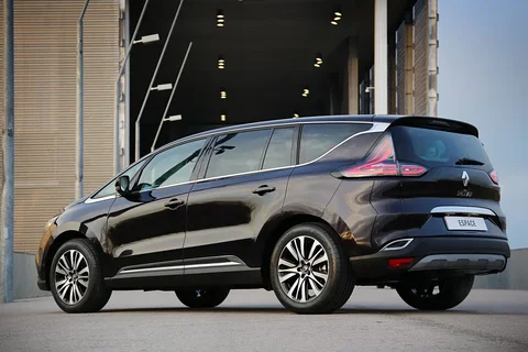 Renault Espace Energy dCi 160 Initiale Paris 2015 view 8