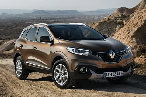 Renault Kadjar Energy TCe 165 Bose 2017 view 9