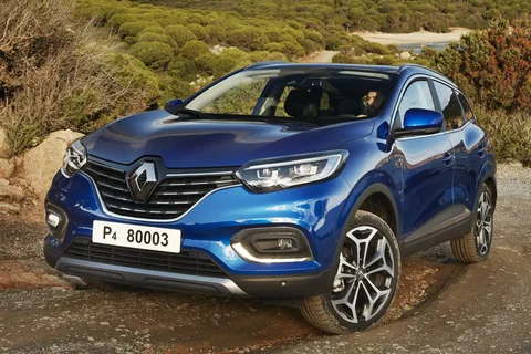 Renault Kadjar Energy TCe 160 Techno 2022 view 4