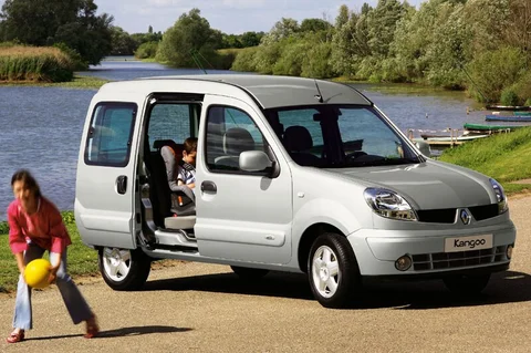 Renault Kangoo 1.5 dCi 70 Privilège 2005 view 3