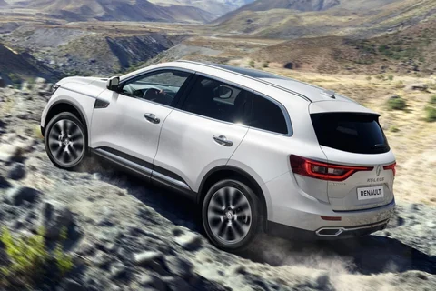 Renault Koleos dCi 130 Intens 2017 view 2