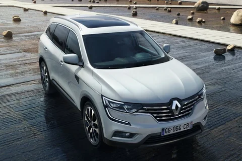 Renault Koleos dCi 130 Intens 2017 view 6