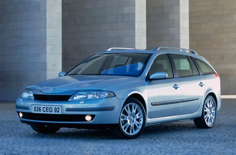 Renault Laguna Grand Tour 2.2 dCi Expression 2002 view 3
