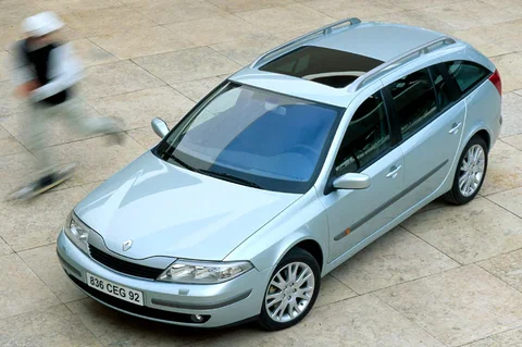 Renault Laguna Grand Tour 2.2 dCi Expression 2002 view 9