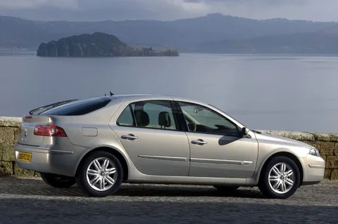 Renault Laguna 2.0 dCi 150 Privilège 2005 view 5