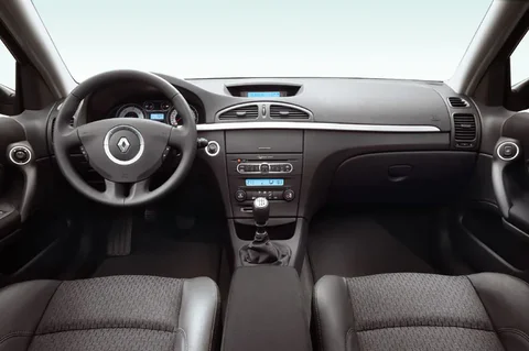 Renault Laguna 2.0 dCi 150 Privilège 2005 view 10