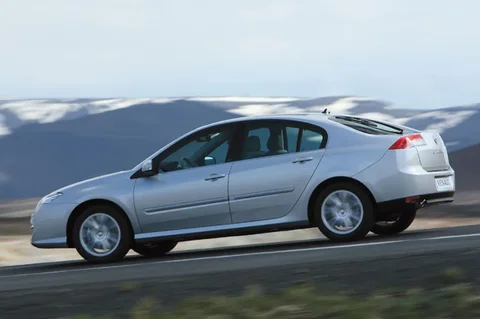 Renault Laguna 1.6 16V 110 Expression 2007 view 6