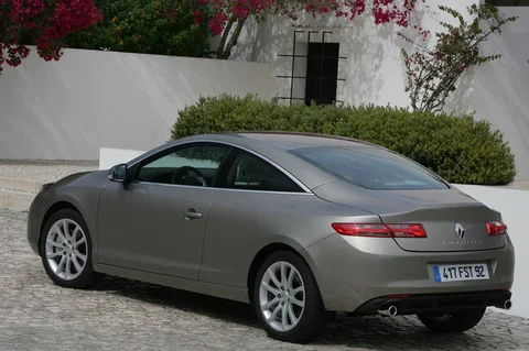Renault Laguna Coupé 3.0 dCi Initiale 2008 view 12