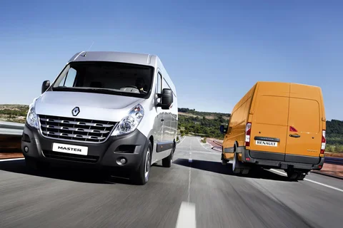 Renault Master L1H2 T33 FWD 2.3 dCi 100 2011 view 4