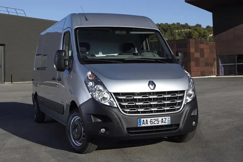 Renault Master L1H2 T33 FWD 2.3 dCi 100 2011 view 6