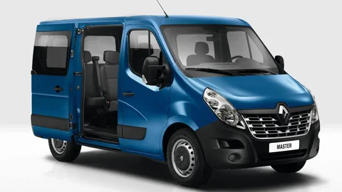 Renault Master 2015 front view