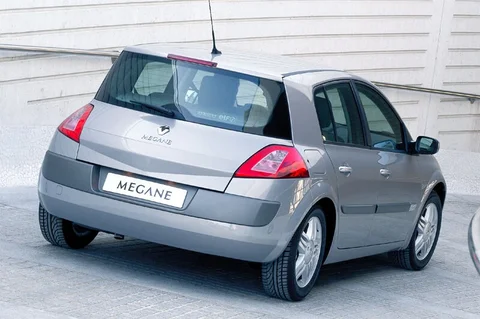 Renault Mégane 1.4 16V Expression Base 2002 view 10