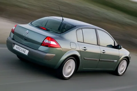 Renault Mégane Sedan 1.4 16V Expression Base 2003 view 9