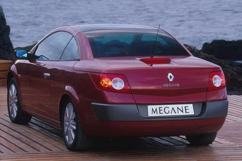 Renault Mégane C-C 2.0 16V T 165 Dynamique Comf. 2004 view 5