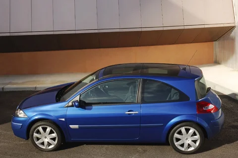 Renault Mégane 1.4 16V Expression 2006 view 7