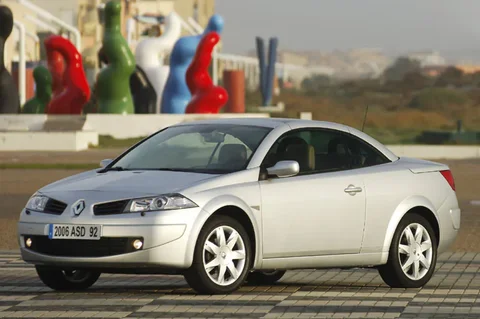 Renault Mégane C-C 2.0 dCi 150 Privilège 2006 view 11