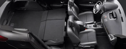 Renault Mégane Estate dCi 130 Expression 2009 view 9