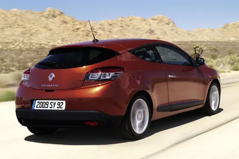 Renault Mégane Coupé dCi 90 Expression 2009 view 2