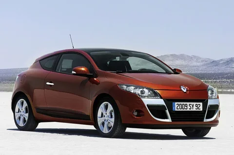 Renault Mégane Coupé dCi 90 Expression 2009 view 5