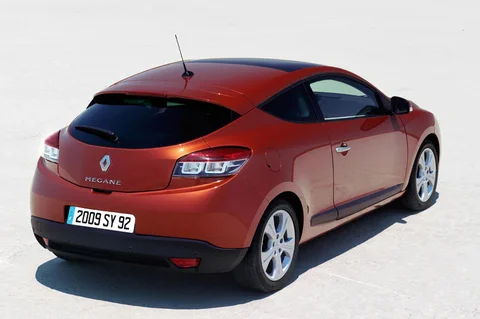 Renault Mégane Coupé dCi 90 Expression 2009 view 6