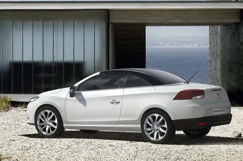 Renault Mégane Coupé-Cabriolet dCi 110 Privilège 2010 view 10