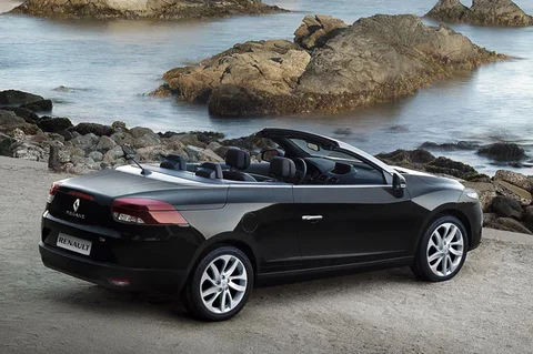 Renault Mégane Coupé-Cabriolet dCi 110 Privilège 2010 view 11