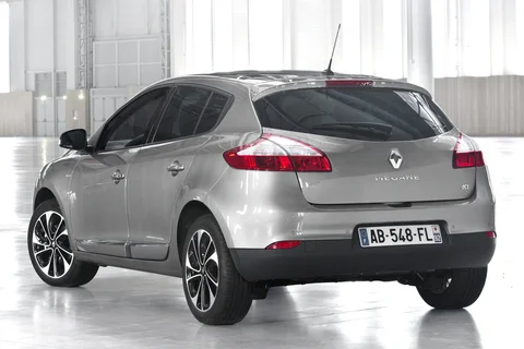 Renault Mégane TCe 130 Bose 2013 view 2