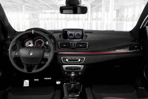 Renault Mégane Estate dCi 110 Expression 2013 view 12