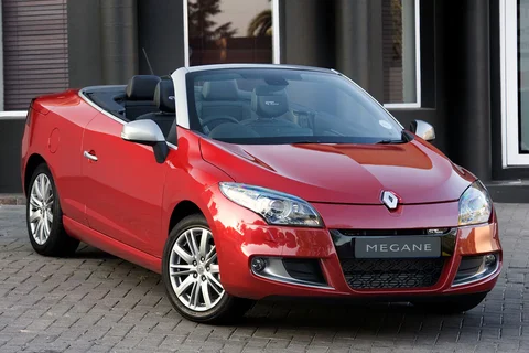 Renault Mégane Coupé-Cabriolet TCe 130 Privilège 2013 view 2