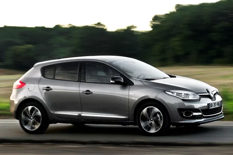Renault Mégane TCe 130 Bose 2013 view 10