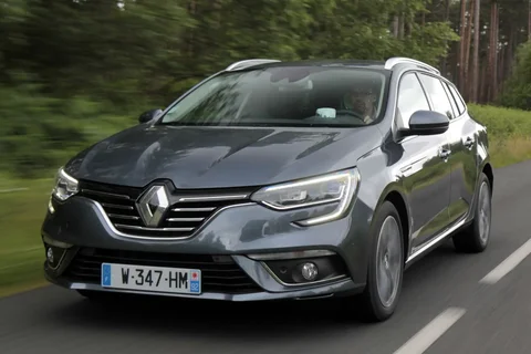 Renault Mégane Estate dCi 110 Limited 2017 view 5