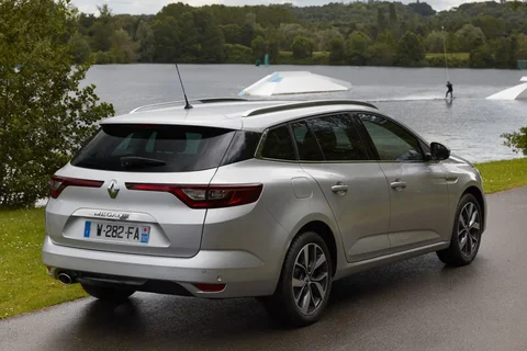 Renault Mégane Estate dCi 110 Limited 2017 view 10