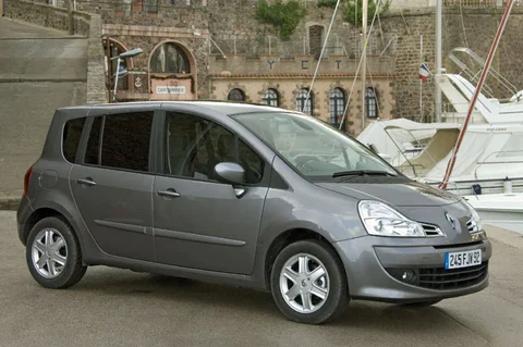Renault Modus Grand Modus TCE 100 Expression 2008 view 4