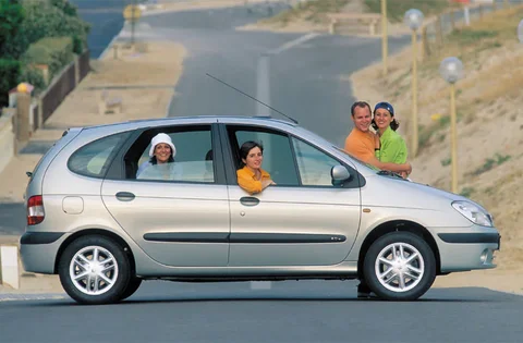 Renault Scénic RT 1.4 16V 1999 view 10