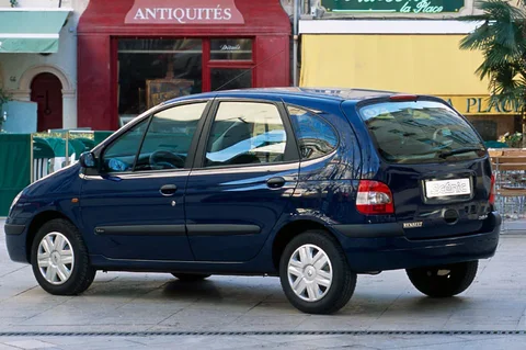 Renault Scénic RT 1.4 16V 1999 view 8
