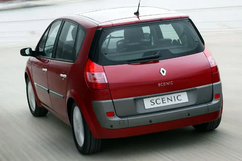 Renault Scénic 2.0 16V Expression Luxe 2003 view 9